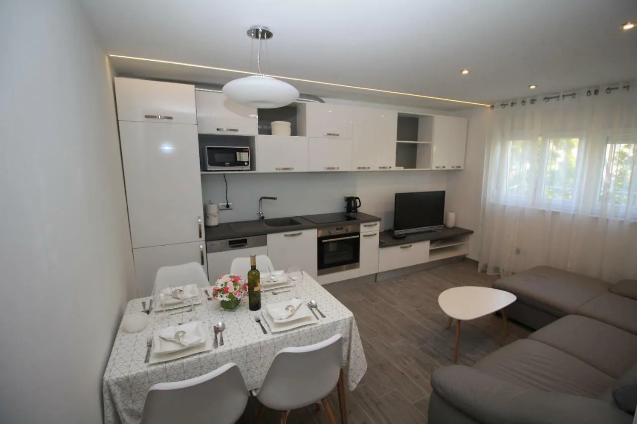 Central Beach Apartment Spalato