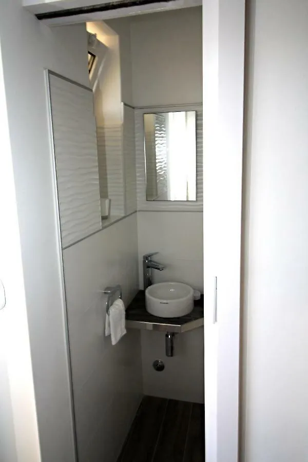 Central Beach Apartment Split
