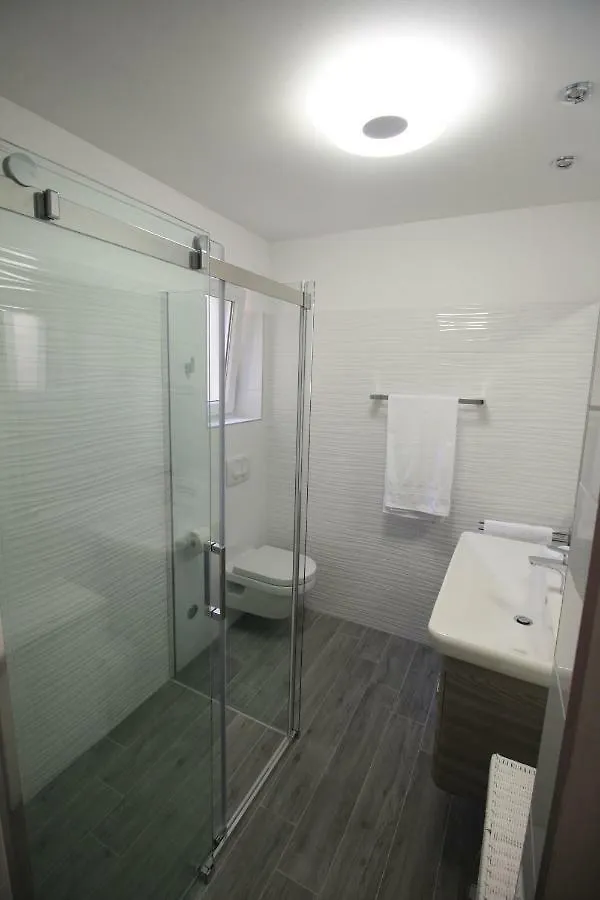 Central Beach Apartment Split